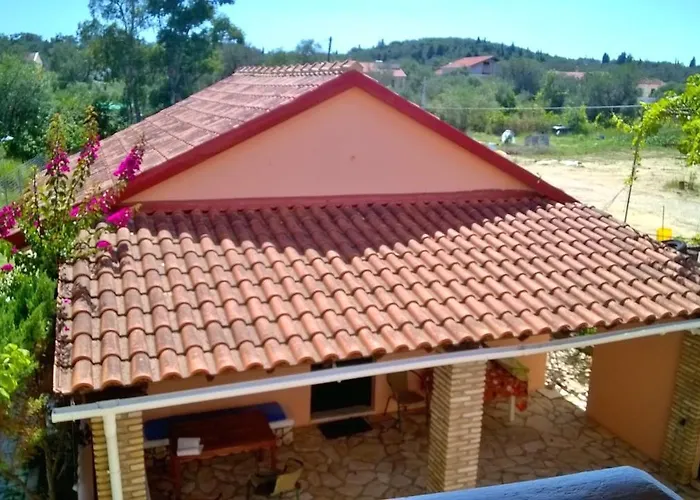 度假居 Aristidis *